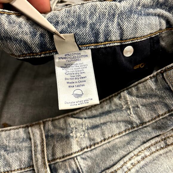 NWT Oliver Logan Aberdeen Wide Leg Crop Jeans Light Wash Size 32 High Rise Denim - Picture 13 of 16